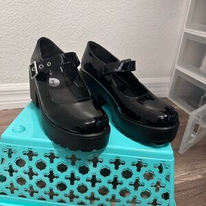 Saychelles Mary pumps size 7
